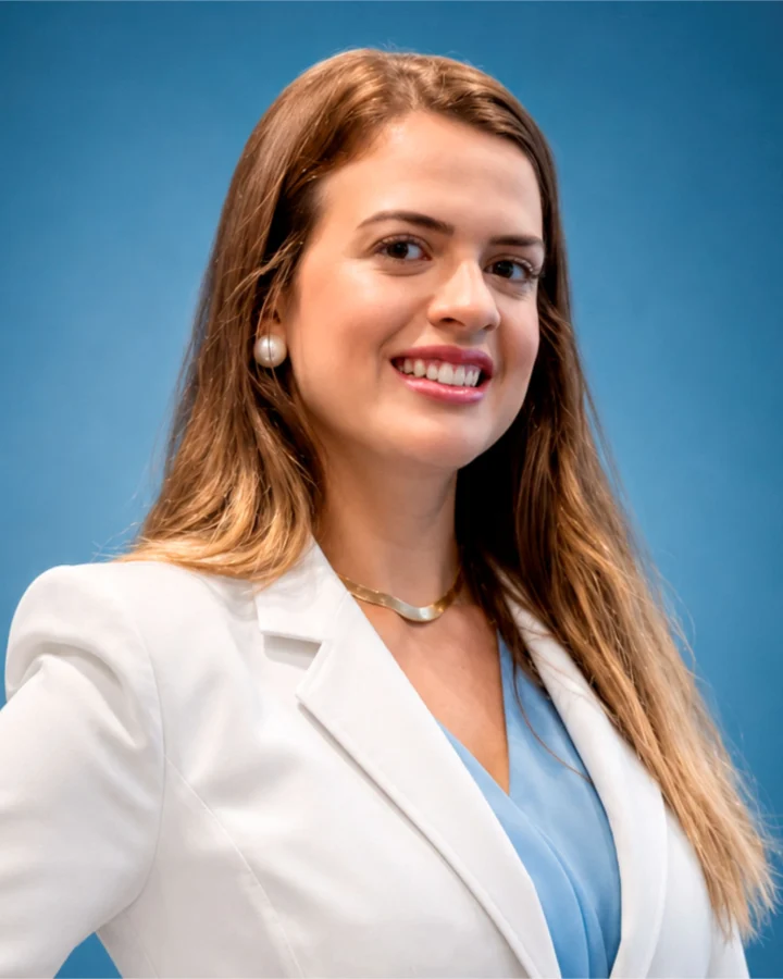 Dra. Branda Cavalcante Dourado